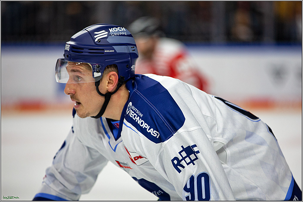 PENNY DEL; Koelner Haie- Straubing Tigers; Koeln, 09.10.2022